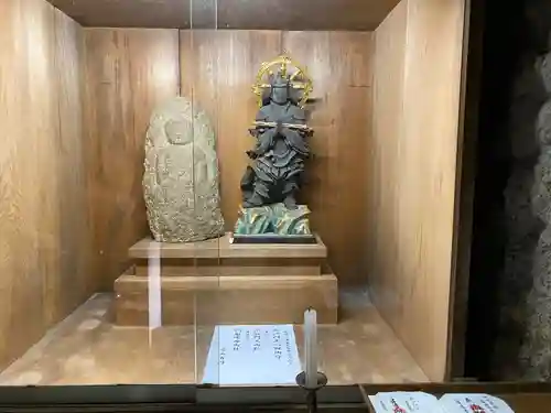 西ノ滝龍水寺(香川県)