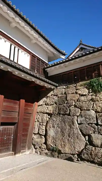 眞田神社の{uncategorized: "未分類", other: "その他", undefined: "問題あり", building: "その他建物", grave: "お墓", sacred_gate: "鳥居", guardian: "狛犬", statue: "像", buddha: "仏像", history: "歴史", nature: "自然", garden: "庭園", animal: "動物", pagoda: "塔", temizu: "手水舎", mountain_gate: "山門・神門", sanctuary: "本殿・本堂", subordinate: "末社・摂社", art: "芸術", scenery: "景色", jizo: "地蔵", ema: "絵馬", goshuin: "御朱印", omikuji: "おみくじ", items: "授与品その他", amulet: "お守り", goshuincho: "御朱印帳", eats: "食事", festival: "お祭り", votive_dance: "神楽", shichigosan: "七五三参", wedding: "結婚式", experience: "体験その他", initially: "初詣", around: "周辺", anti_infection: "感染症対策"}