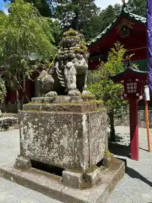 箱根神社の{uncategorized: "未分類", other: "その他", undefined: "問題あり", building: "その他建物", grave: "お墓", sacred_gate: "鳥居", guardian: "狛犬", statue: "像", buddha: "仏像", history: "歴史", nature: "自然", garden: "庭園", animal: "動物", pagoda: "塔", temizu: "手水舎", mountain_gate: "山門・神門", sanctuary: "本殿・本堂", subordinate: "末社・摂社", art: "芸術", scenery: "景色", jizo: "地蔵", ema: "絵馬", goshuin: "御朱印", omikuji: "おみくじ", items: "授与品その他", amulet: "お守り", goshuincho: "御朱印帳", eats: "食事", festival: "お祭り", votive_dance: "神楽", shichigosan: "七五三参", wedding: "結婚式", experience: "体験その他", initially: "初詣", around: "周辺", anti_infection: "感染症対策"}
