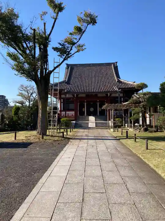 成佛寺の本殿・本堂