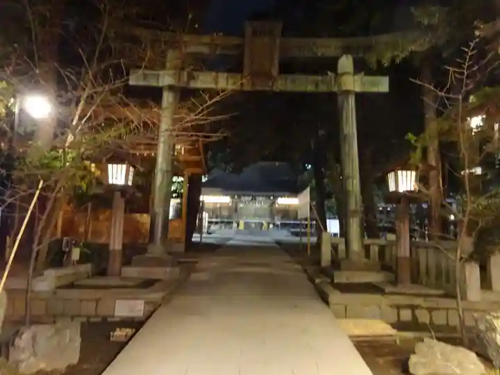 平塚八幡宮の鳥居