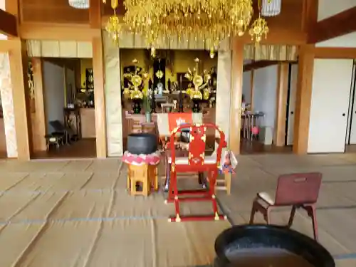 平安寺の本殿・本堂