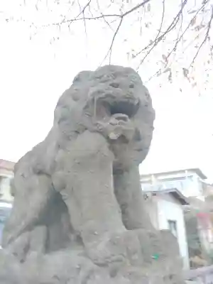 平出雷電神社の狛犬