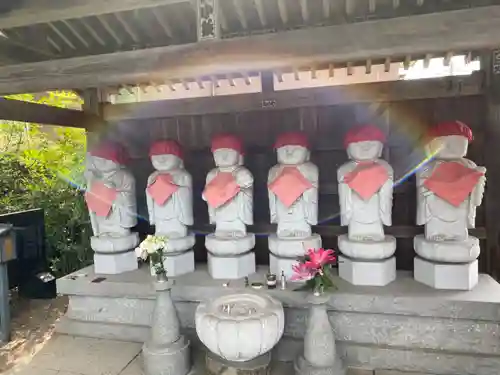 不動寺(松井田不動尊) の地蔵