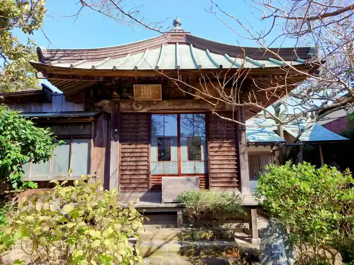 極楽寺(霊鷲山感應院極楽律寺)の末社・摂社