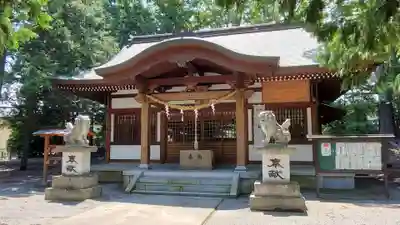 諏訪神社の本殿・本堂