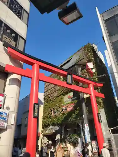 鶴岡八幡宮の鳥居