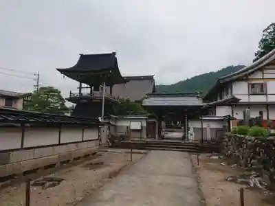 慈恩護国禅寺の山門・神門