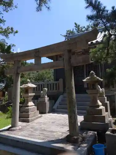 厳島神社の鳥居