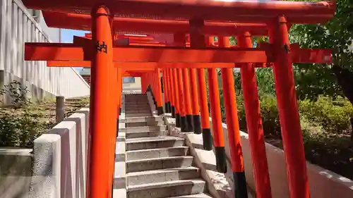 神鳥前川神社の鳥居