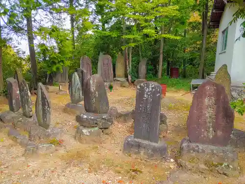 御嶽神社の建物その他