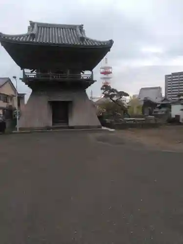 明蓮寺の塔