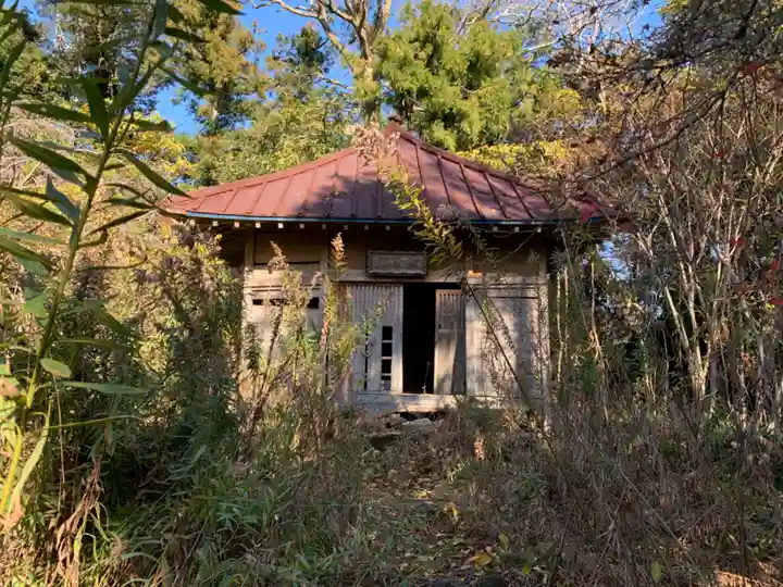 観音堂の本殿・本堂