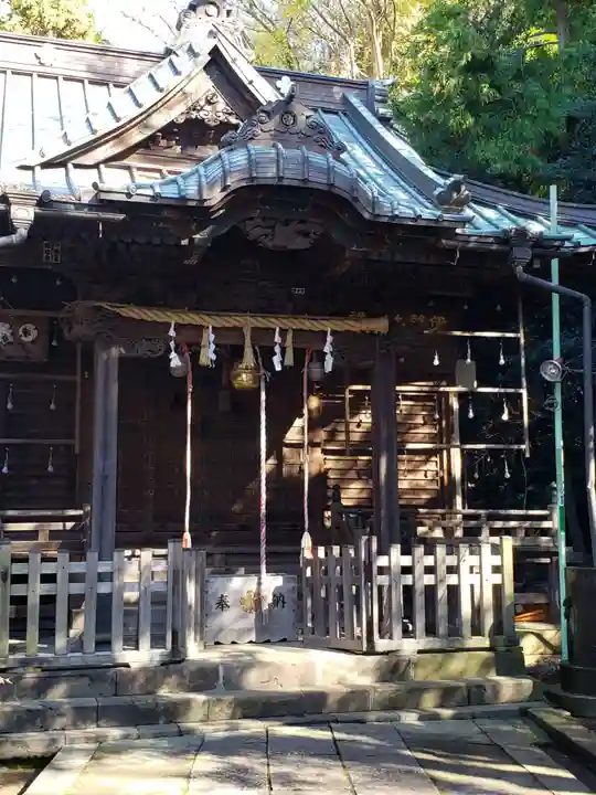 諏訪神社の本殿・本堂