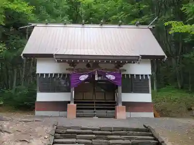 温根湯神社の本殿・本堂