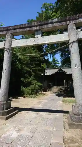 南宮神社の鳥居