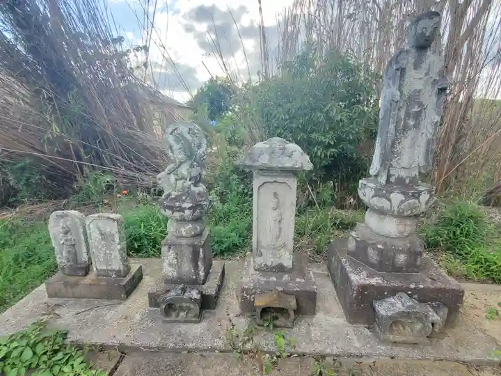 熊埜山神社・念仏堂(埼玉県)