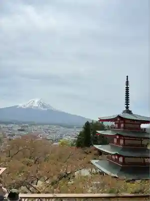 新倉富士浅間神社(山梨県)