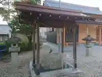 移田神社の手水舎