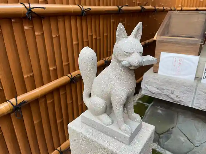 代沢稲荷の狛犬
