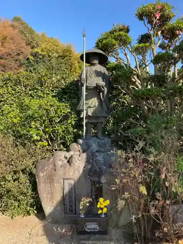 龍泉寺(龍頭不動尊)の像