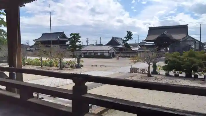 本山専修寺(三重県)