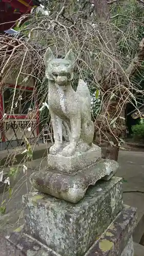 正一位 若草稲荷神社の狛犬