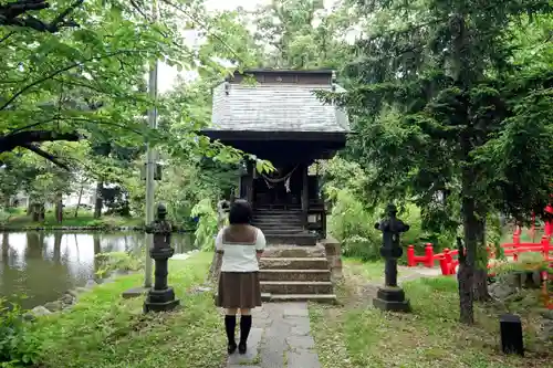 鳥海月山両所宮の本殿・本堂