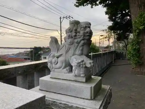 白髭神社の狛犬