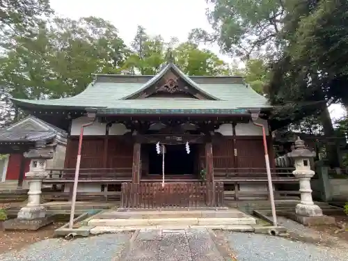 美和神社の本殿