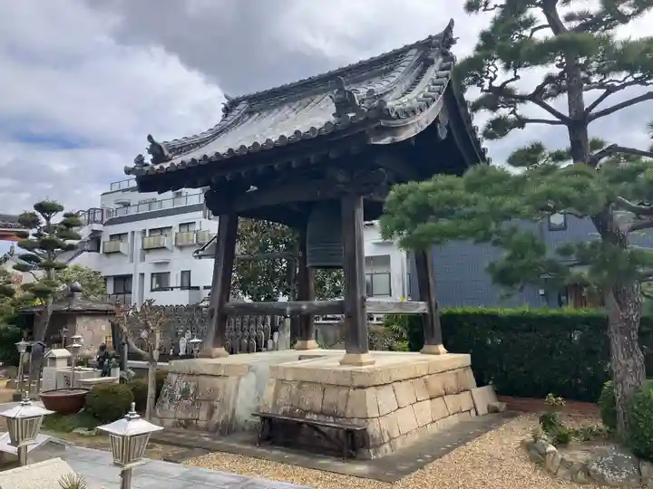 願成就寺 安楽院(兵庫県)