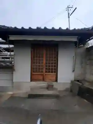 了信寺の{uncategorized: "未分類", other: "その他", undefined: "問題あり", building: "その他建物", grave: "お墓", sacred_gate: "鳥居", guardian: "狛犬", statue: "像", buddha: "仏像", history: "歴史", nature: "自然", garden: "庭園", animal: "動物", pagoda: "塔", temizu: "手水舎", mountain_gate: "山門・神門", sanctuary: "本殿・本堂", subordinate: "末社・摂社", art: "芸術", scenery: "景色", jizo: "地蔵", ema: "絵馬", goshuin: "御朱印", omikuji: "おみくじ", items: "授与品その他", amulet: "お守り", goshuincho: "御朱印帳", eats: "食事", festival: "お祭り", votive_dance: "神楽", shichigosan: "七五三参", wedding: "結婚式", experience: "体験その他", initially: "初詣", around: "周辺", anti_infection: "感染症対策"}