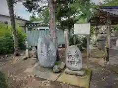 水神社の像