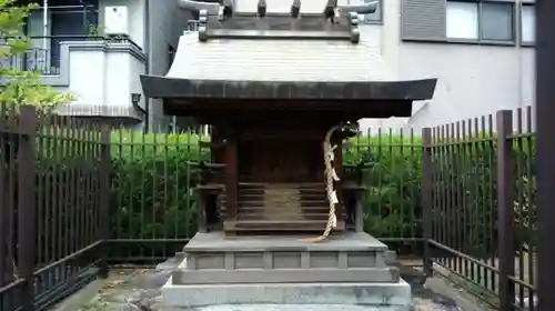 阿遅速雄神社の本殿