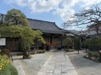 補陀洛寺の{uncategorized: "未分類", other: "その他", undefined: "問題あり", building: "その他建物", grave: "お墓", sacred_gate: "鳥居", guardian: "狛犬", statue: "像", buddha: "仏像", history: "歴史", nature: "自然", garden: "庭園", animal: "動物", pagoda: "塔", temizu: "手水舎", mountain_gate: "山門・神門", sanctuary: "本殿・本堂", subordinate: "末社・摂社", art: "芸術", scenery: "景色", jizo: "地蔵", ema: "絵馬", goshuin: "御朱印", omikuji: "おみくじ", items: "授与品その他", amulet: "お守り", goshuincho: "御朱印帳", eats: "食事", festival: "お祭り", votive_dance: "神楽", shichigosan: "七五三参", wedding: "結婚式", experience: "体験その他", initially: "初詣", around: "周辺", anti_infection: "感染症対策"}