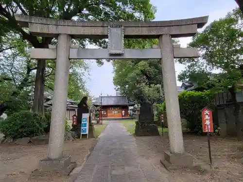 上戸田氷川神社の鳥居