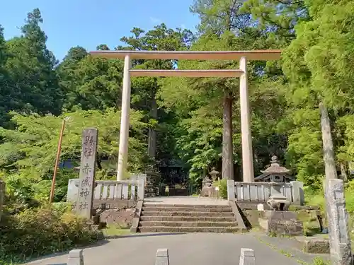 赤城神社(三夜沢町)の鳥居