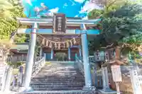 金華山黄金山神社の鳥居