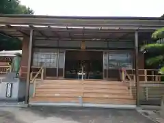 音通寺の本殿