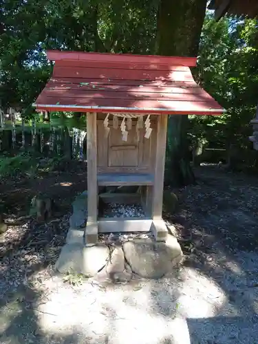 諏訪八幡神社の末社