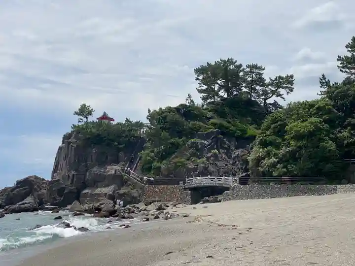 海津見神社(桂浜龍王宮)(高知県)