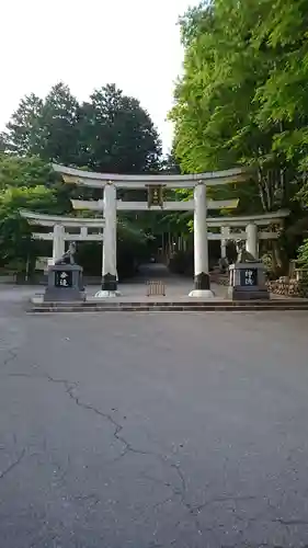 三峯神社の鳥居