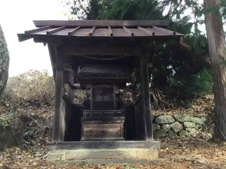 諏訪神社(真田本城跡)の本殿・本堂