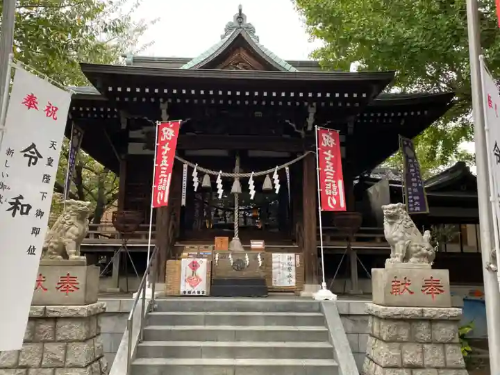 宇迦八幡宮の本殿・本堂