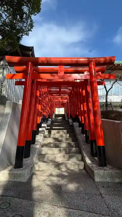 神鳥前川神社の{uncategorized: "未分類", other: "その他", undefined: "問題あり", building: "その他建物", grave: "お墓", sacred_gate: "鳥居", guardian: "狛犬", statue: "像", buddha: "仏像", history: "歴史", nature: "自然", garden: "庭園", animal: "動物", pagoda: "塔", temizu: "手水舎", mountain_gate: "山門・神門", sanctuary: "本殿・本堂", subordinate: "末社・摂社", art: "芸術", scenery: "景色", jizo: "地蔵", ema: "絵馬", goshuin: "御朱印", omikuji: "おみくじ", items: "授与品その他", amulet: "お守り", goshuincho: "御朱印帳", eats: "食事", festival: "お祭り", votive_dance: "神楽", shichigosan: "七五三参", wedding: "結婚式", experience: "体験その他", initially: "初詣", around: "周辺", anti_infection: "感染症対策"}
