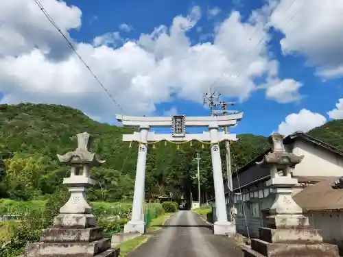 貴船神社の鳥居