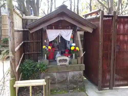 妙蓮寺の末社・摂社