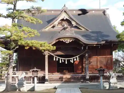 三条八幡宮の本殿