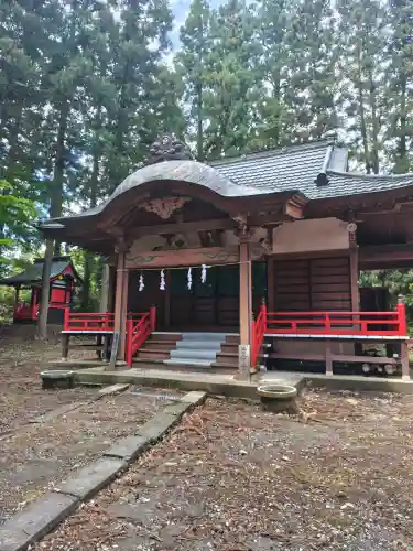 月夜野神社の{uncategorized: "未分類", other: "その他", undefined: "問題あり", building: "その他建物", grave: "お墓", sacred_gate: "鳥居", guardian: "狛犬", statue: "像", buddha: "仏像", history: "歴史", nature: "自然", garden: "庭園", animal: "動物", pagoda: "塔", temizu: "手水舎", mountain_gate: "山門・神門", sanctuary: "本殿・本堂", subordinate: "末社・摂社", art: "芸術", scenery: "景色", jizo: "地蔵", ema: "絵馬", goshuin: "御朱印", omikuji: "おみくじ", items: "授与品その他", amulet: "お守り", goshuincho: "御朱印帳", eats: "食事", festival: "お祭り", votive_dance: "神楽", shichigosan: "七五三参", wedding: "結婚式", experience: "体験その他", initially: "初詣", around: "周辺", anti_infection: "感染症対策"}