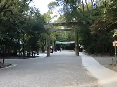 熱田神宮の鳥居